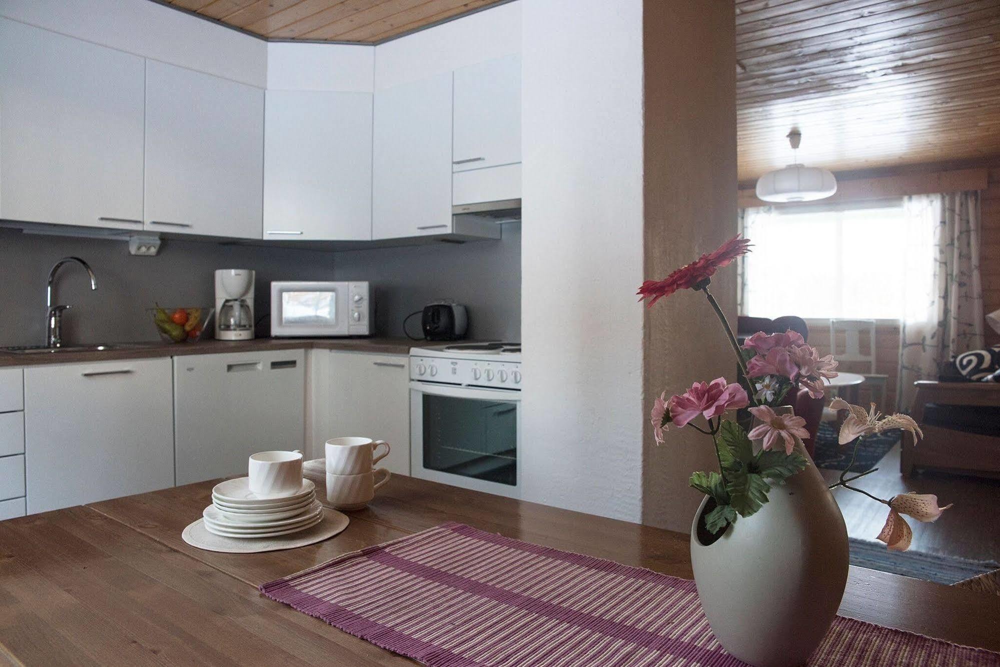 טהקובורי Loma-Rantala Cottages מראה חיצוני תמונה