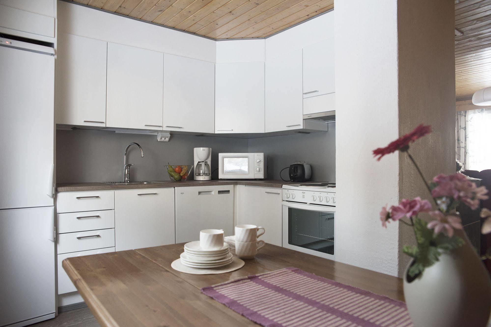 טהקובורי Loma-Rantala Cottages מראה חיצוני תמונה